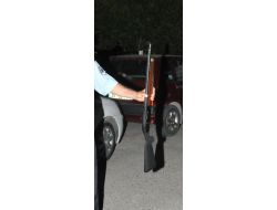Karısını Pompalı Tüfekle Öldürdü, Polisi Arayıp ‘yanlışlıkla Oldu’ Dedi