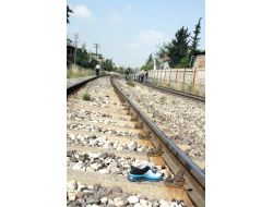 Telefonla Konuşurken Trenin Altında Kaldı