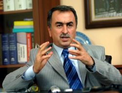 'hakimler Ve Savcılar Kanunu, Anayasa'ya Aykırı Hüküm İçeriyor'