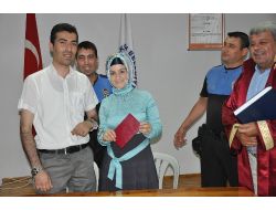 Kelepçeyle Dünya Evine Girdiler