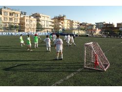 Çocuklar, Yaz Spor Okullarının Yolunu Tutacak