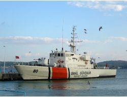 Ayvalık Güneş Adası'nda 33 Kaçak Yakalandı