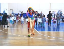 Yılsonu Şenliğinde Palyaço Sürprizi
