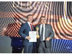 Başkan Tahmazoğlu’na 'Yılın Belediye Başkanı' Ödülü