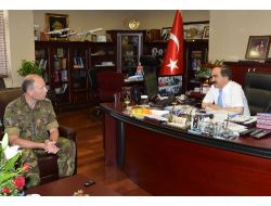 Patriot Birliği'nin Hollandalı Komutanı Albay Buis, Vali Coş’a Ziyaret Etti