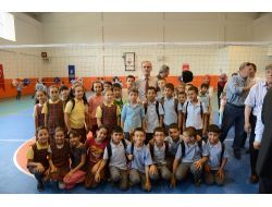 Bursa'da Bir Okul Daha Spor Salonuna Kavuştu
