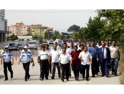Özel Halk Otobüsü Sahipleri, Belediyeye Yürüdü
