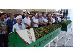 Tren Kazasında Hayatını Kaybeden Çift, Gözyaşlarıyla Toprağa Verildi