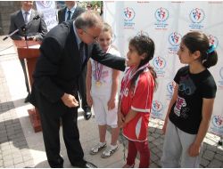 Mutafoğlu Koleji Badmintonda Gaziantep Birincisi Oldu