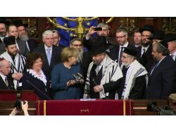 Avrupa Yahudilerinden Merkel’e Ödül