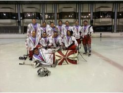 Buz Hokeyinde Heyecanı Devam Ediyor