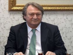 Dsp Eski Genel Başkanı Sezer:"Dsp'nin Şu Anki Durumunu İçime Sindiremiyorum"