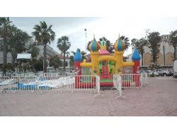 Kuşadası’nı Bugün Şiddetli Rüzgarlı Kapalı Hava Etkiliyor