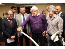 Cüneyt Arkın: Tarihî Film Karakterleri Gerçeklerle Uyuşmuyor