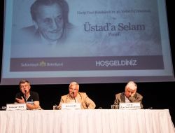 NECİP FAZIL, PANELLE ANILDI!