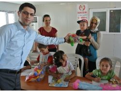 Kocaeli Belediyesi'nden Suriyeli Çocuklara Oyuncak