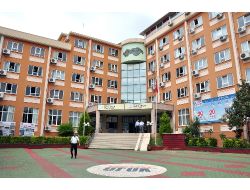 Özel Anadolu Sağlık Meslek Lisesi İş Garantili Hemşire Yetiştirecek