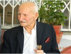 Akçakocalı Hayırsever Belediyeye Tam Donanımlı Ambulans Bağışladı