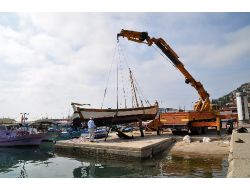 Osmanlı Pazar Kayığı Denize İndirildi