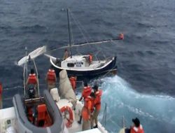 Bodrum’da Fırtınaya Yakalanan Tekne Kurtarıldı