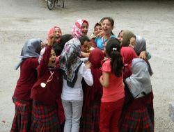 Yüreğir İmam Hatip Ortaokulu 'Bahar Şenlikleri' Çekişmeli Geçti