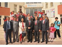 Tayvan Büyükelçisi, Samanyolu Koleji'ne Hayran Kaldı