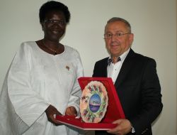 Milletvekili Kando: Türk İşadamlarını Bekliyoruz