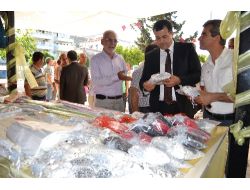 Denizyıldızı Derneği Kermesine Görkemli Açılış