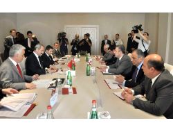 Gürcistan Ve Türkiye'nin Ekonomi Bakanları Araya Geldi