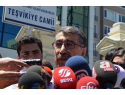 Eski Ve Yeni Siyasetçiler, Kozakçıoğlu’nun Cenazesinde Buluştu