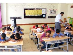 Okudukları Kitaptan Sınava Girdiler