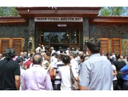 Yaşar Kemal: Kürt Köyünde Doğdum, Türk Köyünde Büyüdüm