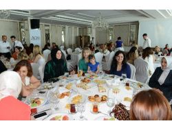 Adana Koza İşkadınları Derneği’nin Hizmet Binası Açıldı