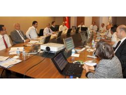 Halı Sektörü Güç Birliği Yaptı,2023 Hedefini 5,5 Milyar Dolar Olarak Belirledi