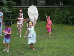 Böcek Şenlik Okulu Böcek Korkusunu Yeniyor