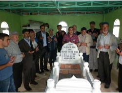 Oltulu Aşık Mevlüt İhsani'yi Anma Şenlikleri'nin 22'ncisi Yapıldı