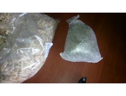 Tatvan’da Ay Çekirdekli Esrar Sevkiyatı