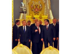 Kgaö Zirvesi Kırgızistan’da