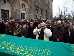 Eğitim Gönüllüsü Evci Ebediyete Uğurlandı