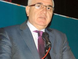 Vali Çakır: Türk Okullarında Çalışanlar İnsanlığın Gönül Elçileridir