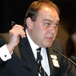 Demirören:"Seçime Siyaset Girdi!"