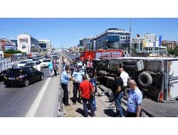 Kaza E-5'i Savaş Alanına Çevirdi