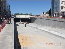 İstanbul Büyükşehir Belediyesi: Taksim'de Ağaçlar Kesilmiyor