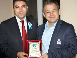 Sivas’ta 'Okul Evde Başlar' Konferansı