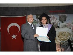 Burhaniye Myo'da Mezuniyet Heyecanı Yaşandı