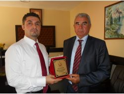 Hayırseverlerden Derik Devlet Hastanesi'ne Destek