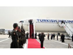 Cumhurbaşkanı Gül, Türkmenistan ’a Gitti!