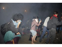 Gezi Parkı'ndaki Nöbete Biber Gazı