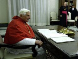 Papa'dan Türkiye-Ermenistan İlişkilerinin Gelişmesine Destek