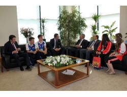 Türkçenin Çocukları Btso Başkanı Burkay'ı Ziyaret Etti